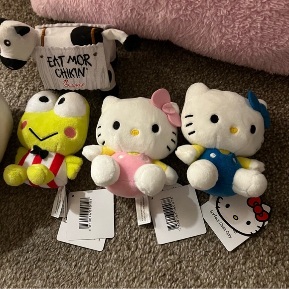 Hello Kitty bundle - Picture 2 of 7